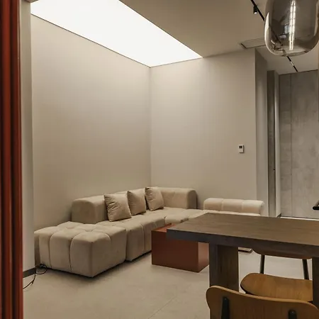 One-bedroom No5 Апартаменты